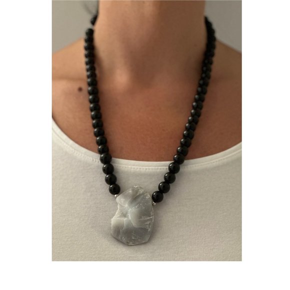 Onyx Necklace - Picture 3 of 3